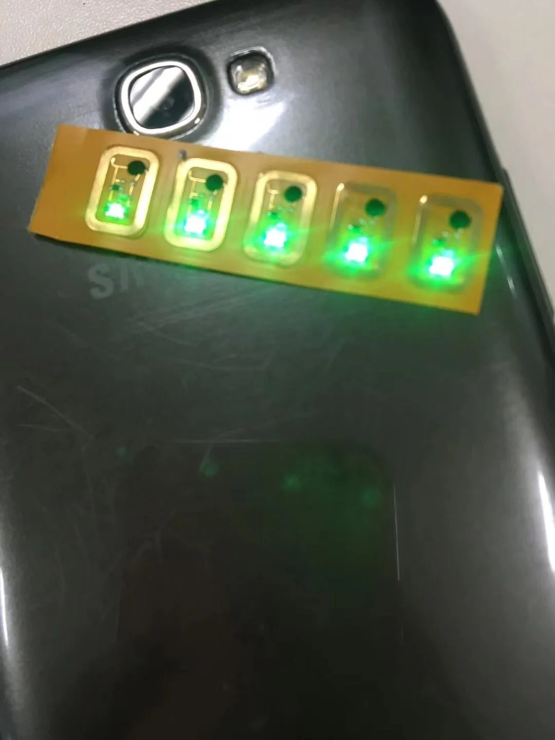 NFC指甲贴 LED时尚美甲贴纸彩色手指NFC贴纸LED闪烁RFID标签RFID美甲标签